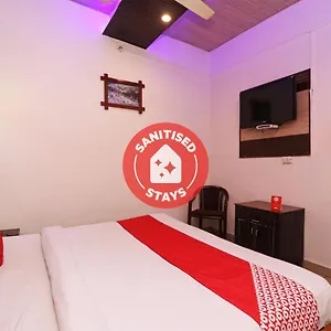 Hotel Oyo Flagship 76628 Blooming Paradise Thekkady